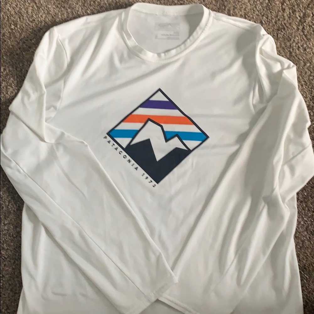 Patagonia Long Sleeve Tee